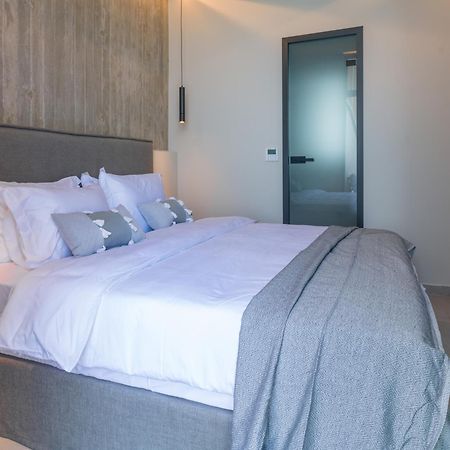 Anadeo Villas & Suites Exanthia Esterno foto