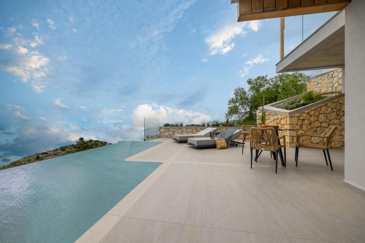 Anadeo Villas & Suites Exanthia Esterno foto
